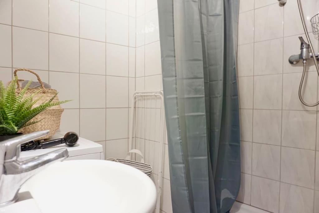 Gemutliches Kleines Studio-Apartment In Top Lage Nahe Karlsruhe Innenstadt Mit Klimaanlage Luaran gambar